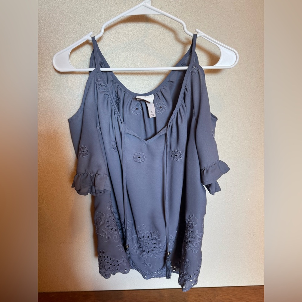 Blue blouse